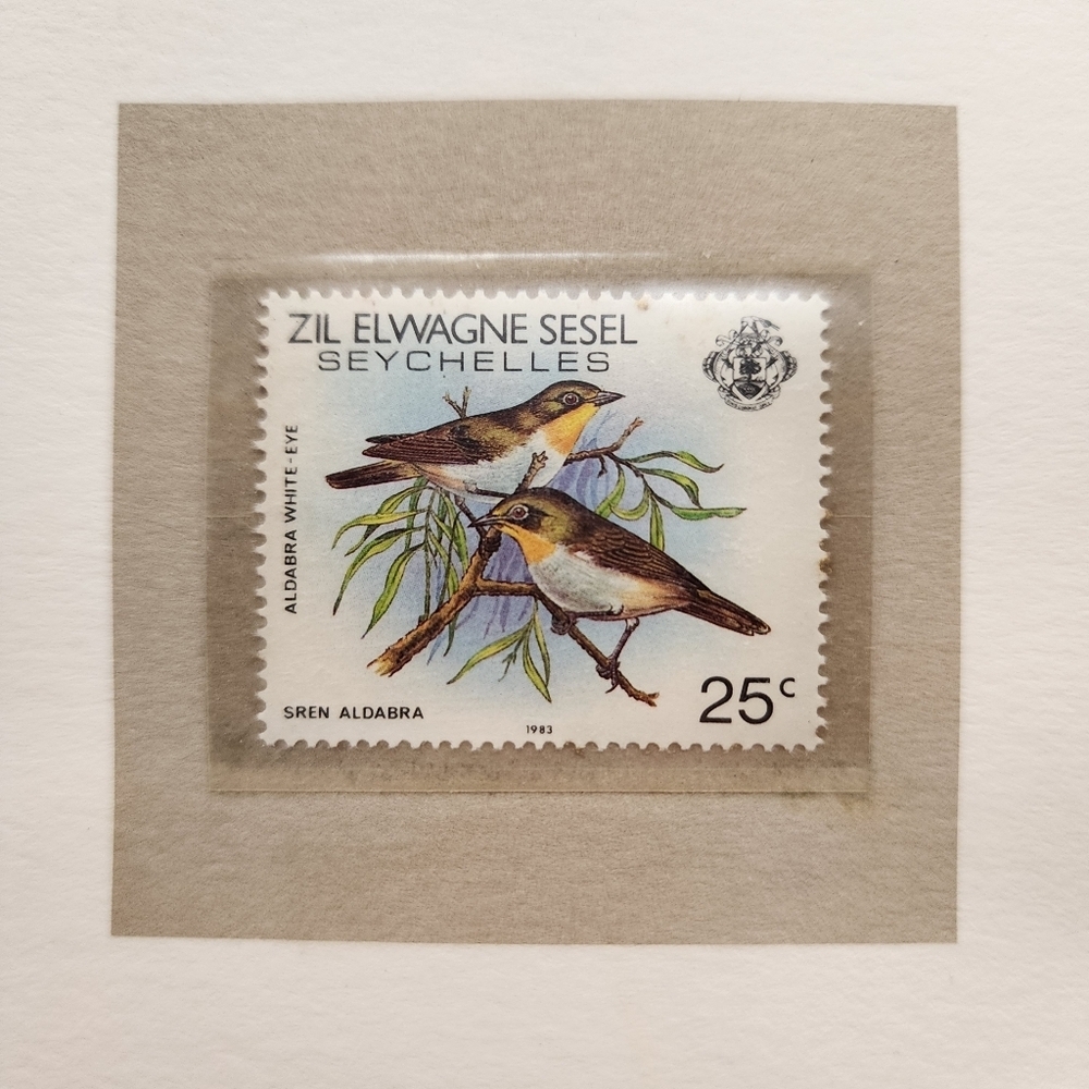 34 RSPB Songbirds of the World Stamps Vintage Royal Society British - Picture 12 of 13
